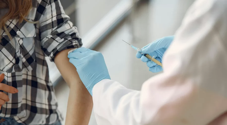 Vaccinations COVID et Grippe au moins de Novembre à la MSP