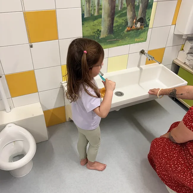 Retour en images sur l'action crèche
